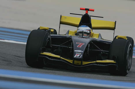 Christian Bakkerud placerede sig midt i det store Grand Prix 2 felt i sin Super Nova racer.